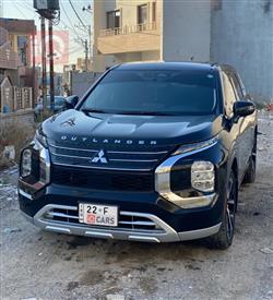 میتسوبیشی ئاوتلاندەر